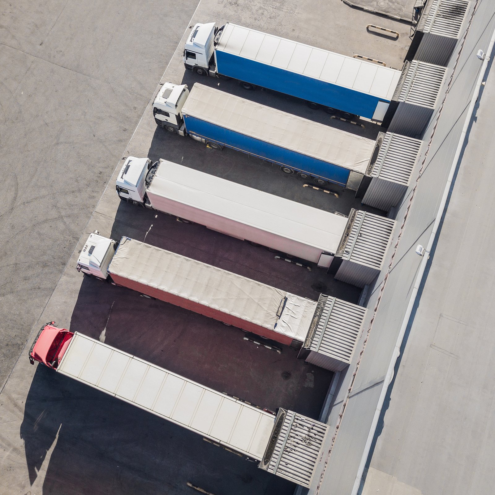 Manufacturing & Logistics